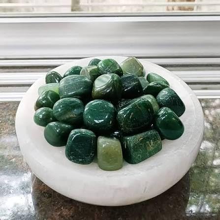 Natural Green Jade Tumble Stone (50gm)